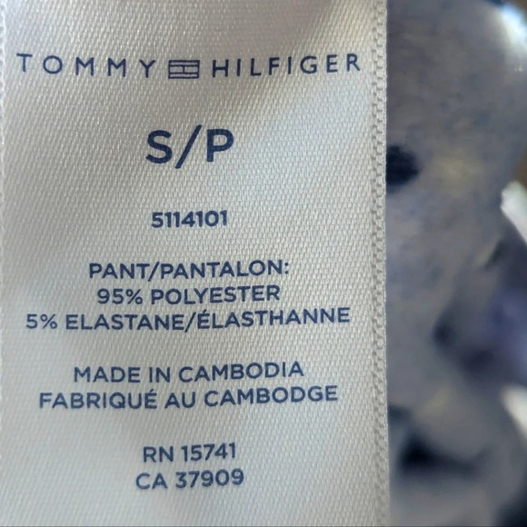 Tommy Hilfiger Lounge Set - Size Small great condition - Picture 6 of 6